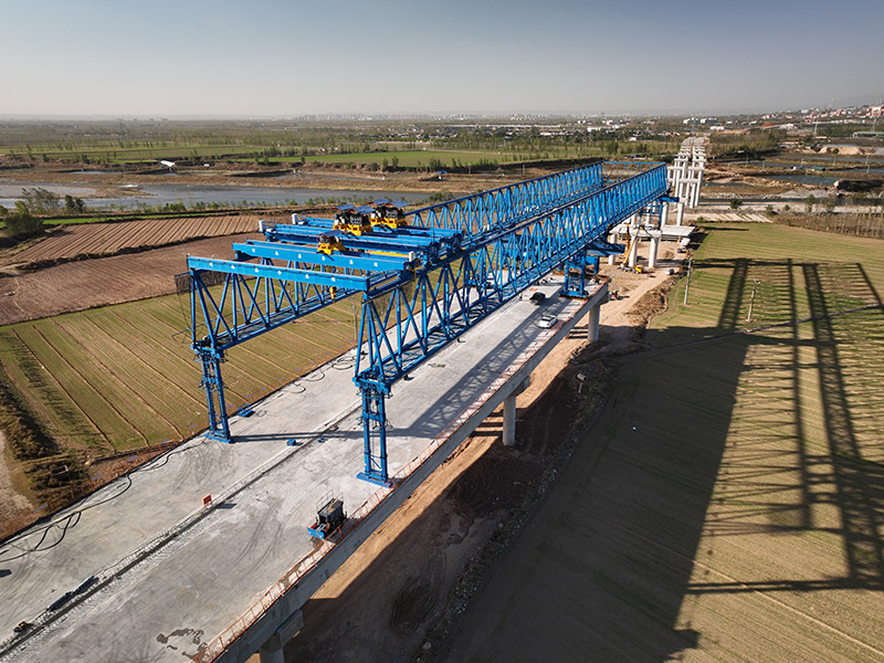 自平衡架橋機(jī)