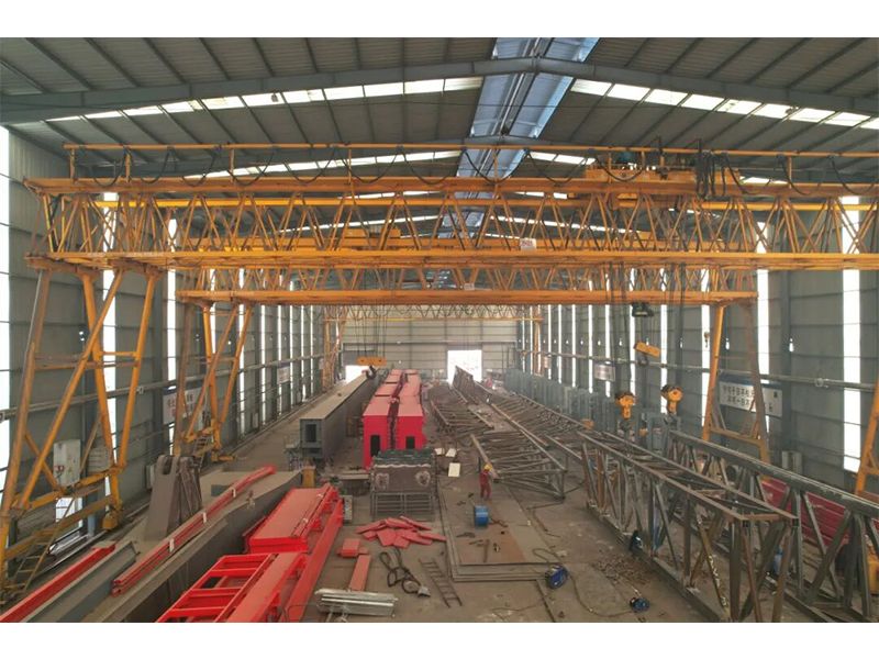 厚積薄發(fā) | ME600/20t-40m H=45m雙梁門(mén)式起重機(jī)